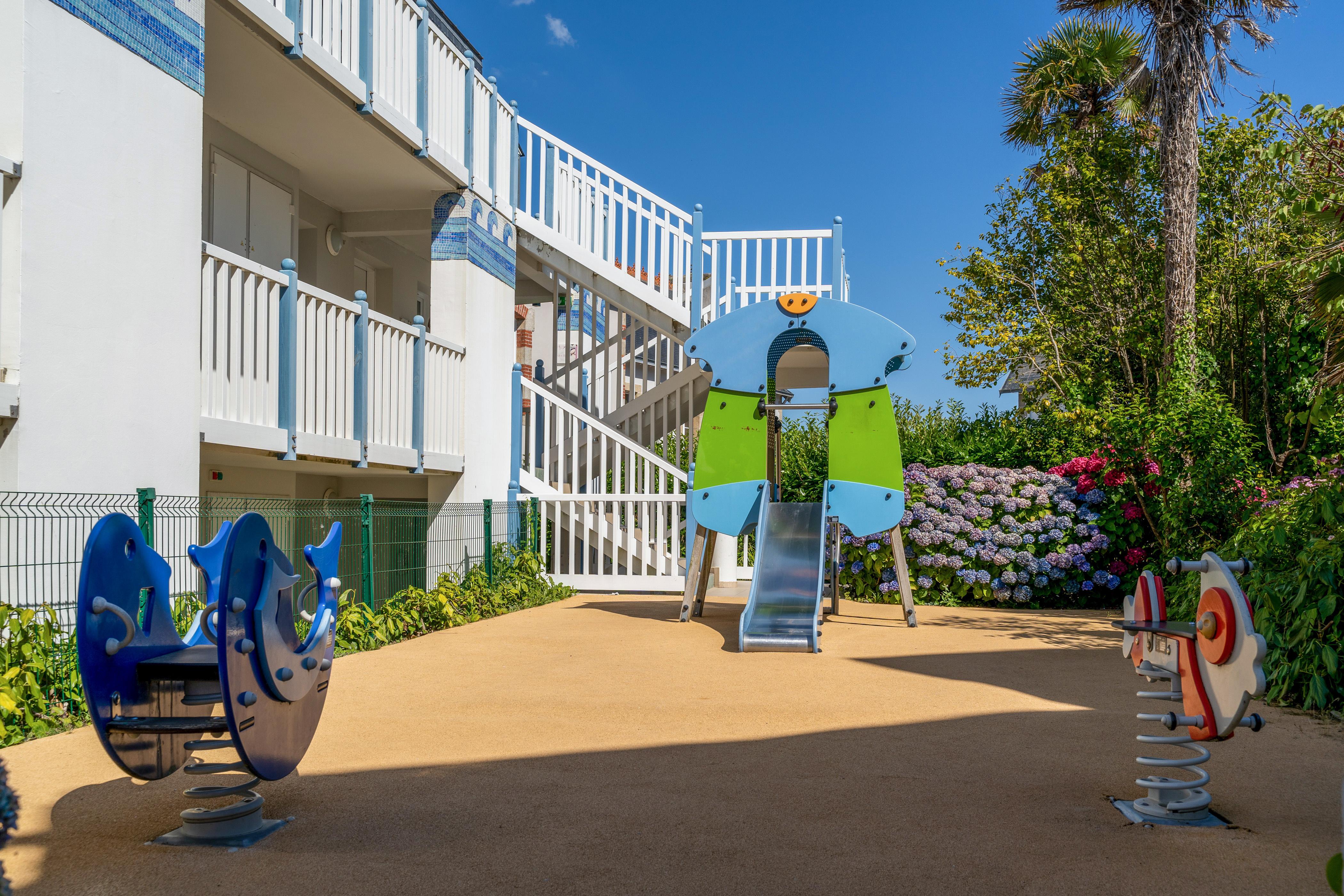 Residence Pierre & Vacances Premium Le Coteau Et La Mer Treboul ภายนอก รูปภาพ